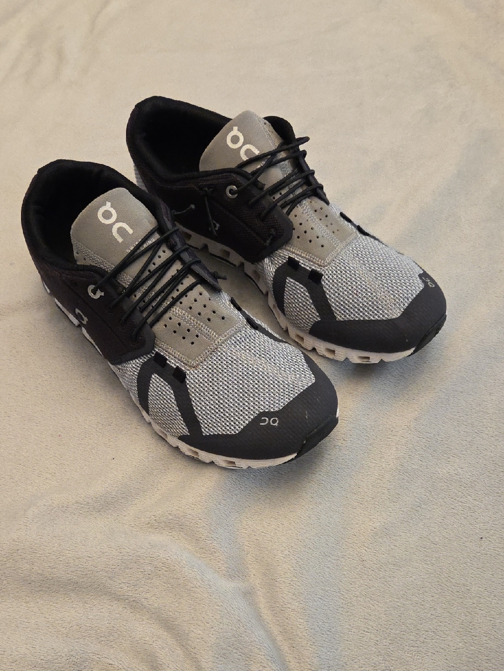 Men's On Running Sneakers, Black, Grey & White, Size 10